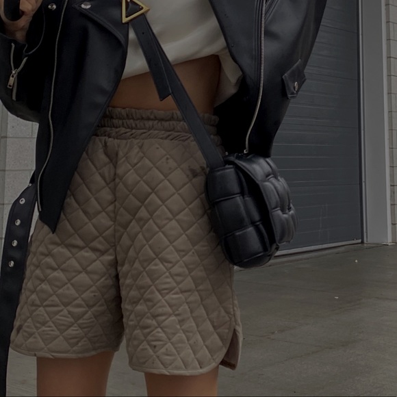 STORETS SYDNEY QUILTED SHORTS - Picture 3 of 13